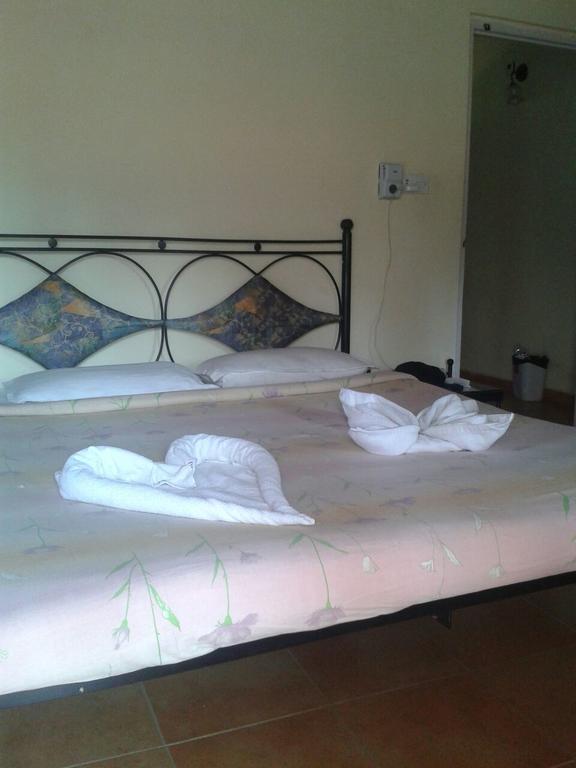 Libton Manor Hotel Candolim Kültér fotó